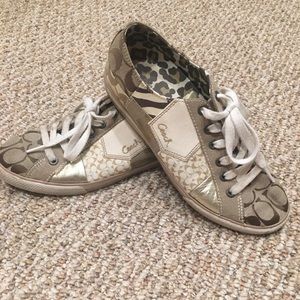 COACH Sneakers